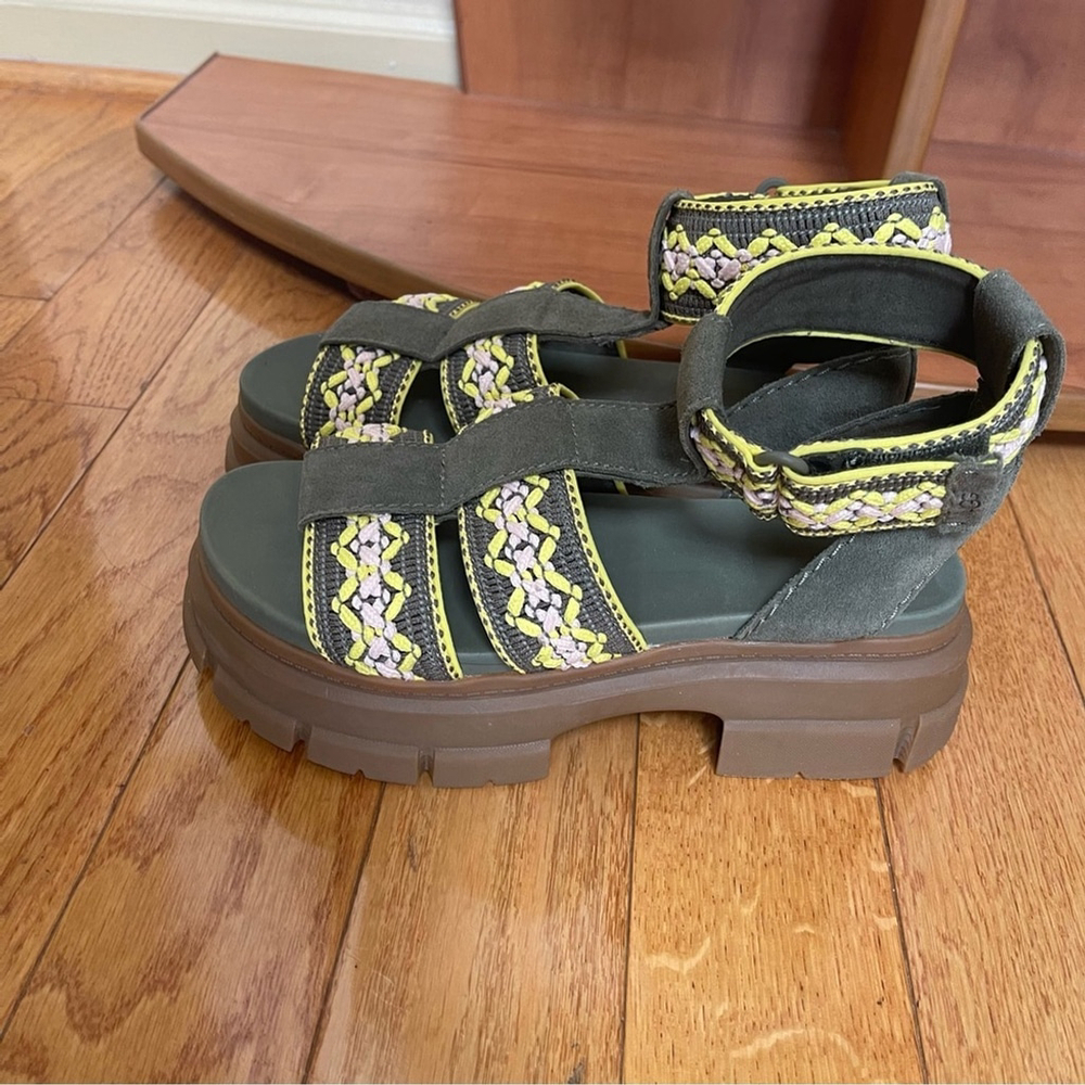 UGG ASHTON HERITAGE BRAID STRAPPY BURNT OLIVE CHUNKY SANDALS US 8 Boho Lug Sole - Picture 5 of 12